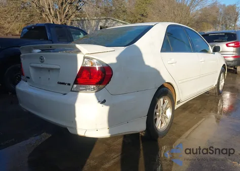 2005 Toyota Camry Se z USA, uszkodzony, nr VIN 4T1BE32K25U016299